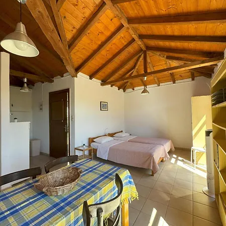 Holiday home Esperides