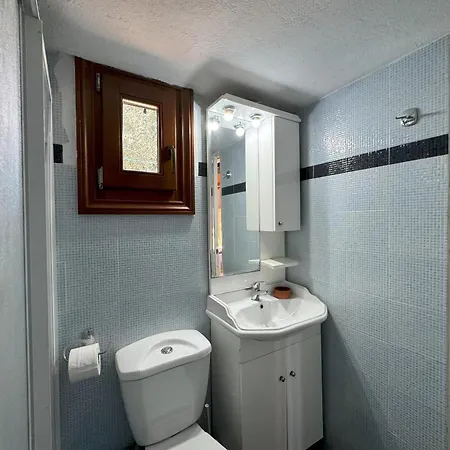 Holiday home Esperides Ageranos