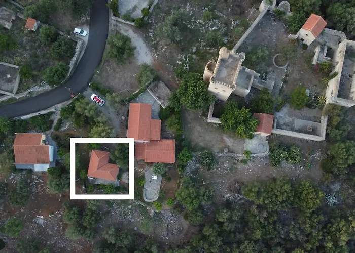 Esperides Hébergement de vacances Ageranos